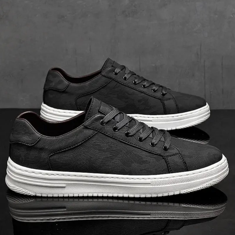 Vance Low Top Sneaker